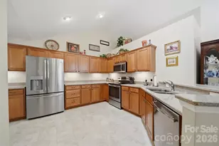 808C Wynnshire Drive, Hickory, NC 28601 - Photo 20