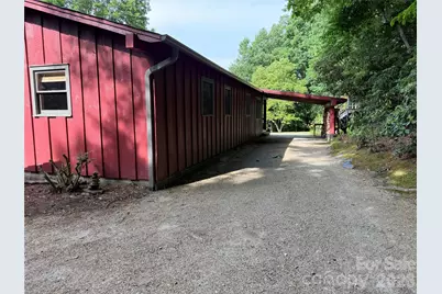 225 High Ridge Road, Little Switzerland, NC 28749 - Photo 18