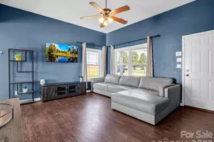 169 Oakbrook Ln, Gaffney, SC 29341 - Photo 16