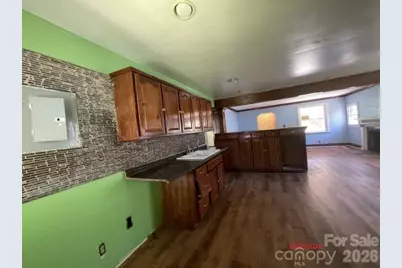 1212 Meadow Lane Lane, Charlotte, NC 28205 - Photo 8