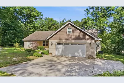 1555 Riverview Road, Lincolnton, NC 28092 - Photo 2