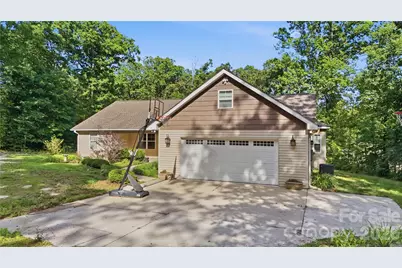 1555 Riverview Road, Lincolnton, NC 28092 - Photo 2
