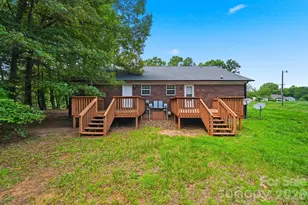 800 Horseshoe Lake Rd, Lincolnton, NC 28092 - Photo 2
