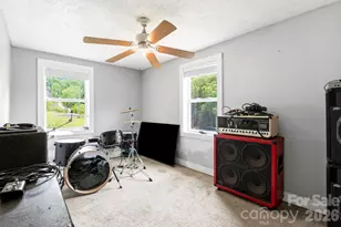 4 Mountain View Rd, Asheville, NC 28805 - Photo 16