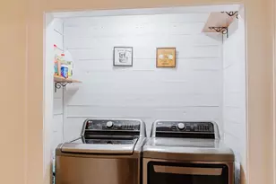 307 E 2nd St, Oakboro, NC 28129 - Photo 12