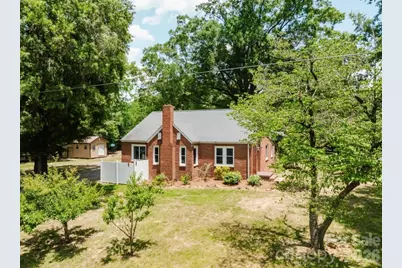 307 E 2nd Street, Oakboro, NC 28129 - Photo 34