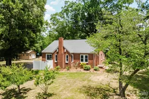 307 E 2nd St, Oakboro, NC 28129 - Photo 34