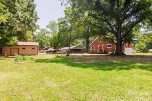 307 E 2nd St, Oakboro, NC 28129 - Photo 32