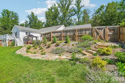 28 Ridgefield Place, Asheville, NC 28803 - Photo 24