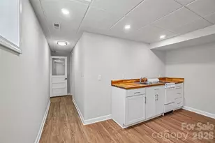 28 Ridgefield Pl, Asheville, NC 28803 - Photo 14