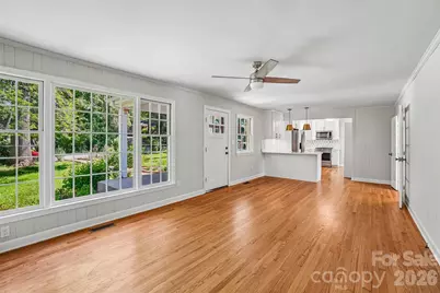28 Ridgefield Place, Asheville, NC 28803 - Photo 6