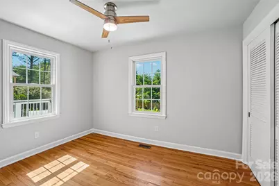 28 Ridgefield Place, Asheville, NC 28803 - Photo 28