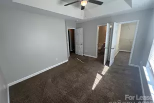 909 Rucker Cliff Dr, Charlotte, NC 28214 - Photo 12
