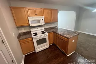 909 Rucker Cliff Dr, Charlotte, NC 28214 - Photo 6