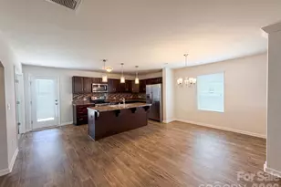 1708 Sawtooth Ct, Landis, NC 28088 - Photo 2