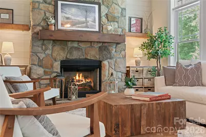 813 Beech Tree Place, Hendersonville, NC 28792 - Photo 6