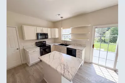 11805 Guildhall Lane, Charlotte, NC 28213 - Photo 8