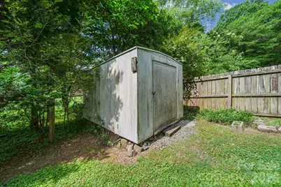 214 Walnut Avenue, Mount Holly, NC 28120 - Photo 36