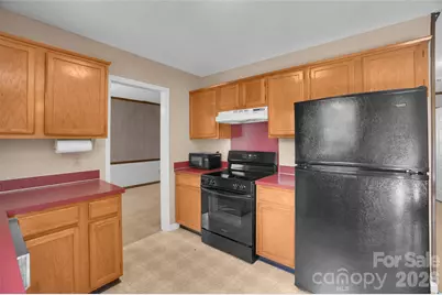 900 Highland Mist Lane, Charlotte, NC 28215 - Photo 8