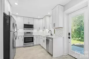 77 Trotter Pl, Asheville, NC 28806 - Photo 6