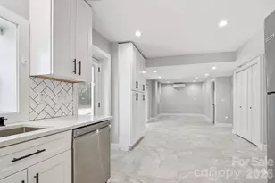 77 Trotter Pl, Asheville, NC 28806 - Photo 8