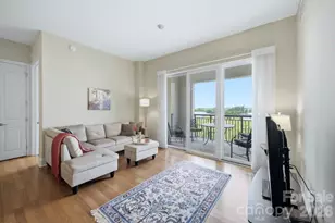 4620 Piedmont Row Dr, Charlotte, NC 28210 - Photo 12