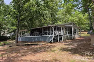 300 Valley 1 Dr, Winnsboro, SC 29180 - Photo 2
