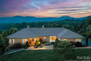 18 Thornapple Dr, Hendersonville, NC 28739 - Photo 1