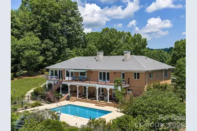 18 Thornapple Drive, Hendersonville, NC 28739 - Photo 4