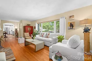 43 Martindale Rd, Asheville, NC 28804 - Photo 12