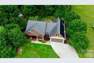 25 Willow Branch Lane, Weaverville, NC 28787 - Photo 2