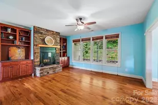 25 Willow Branch Ln, Weaverville, NC 28787 - Photo 12