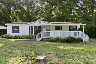 305 Southfork Meadows Rd, Gastonia, NC 28052 - Photo 2