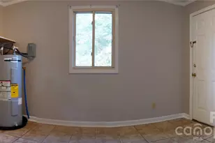 107 Hill Top Ln, Clover, SC 29710 - Photo 8