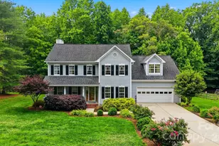 1032 30th Ave Ln NE, Hickory, NC 28601 - Photo 1