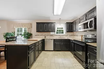1032 30th Avenue Lane NE, Hickory, NC 28601 - Photo 20