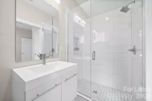 840 E 18th St, Charlotte, NC 28205 - Photo 4