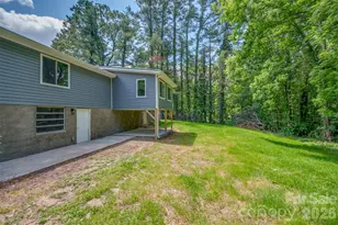 323 Stepp Ave, Hendersonville, NC 28739 - Photo 32