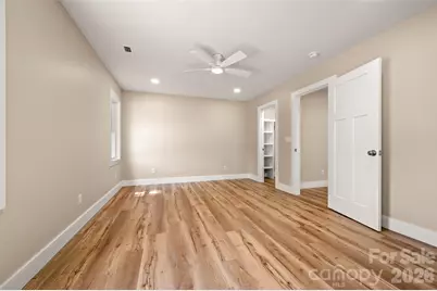 323 Stepp Avenue, Hendersonville, NC 28739 - Photo 26