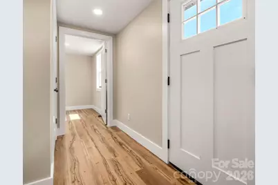 323 Stepp Avenue, Hendersonville, NC 28739 - Photo 4