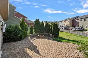 3719 Dolly Madison Rd, Charlotte, NC 28208 - Photo 2