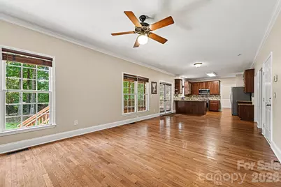 10403 Persimmon Creek Drive, Charlotte, NC 28227 - Photo 8