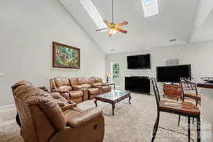 110 Sandreed Dr, Mooresville, NC 28117 - Photo 4