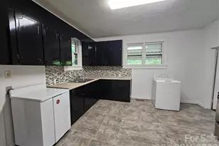 1129 W 5th Ave, Gastonia, NC 28052 - Photo 10
