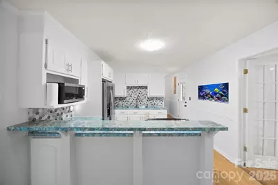611 W Lewis Street, Dallas, NC 28034 - Photo 12