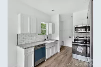 417 8th Street Drive SW, Hickory, NC 28602 - Photo 14