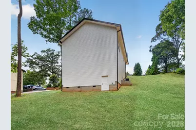 417 8th Street Drive SW, Hickory, NC 28602 - Photo 36
