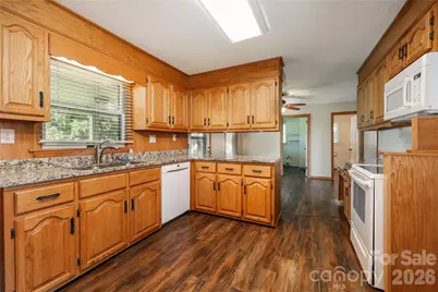 6350 Roscoe Road, Denton, NC 27239 - Photo 12
