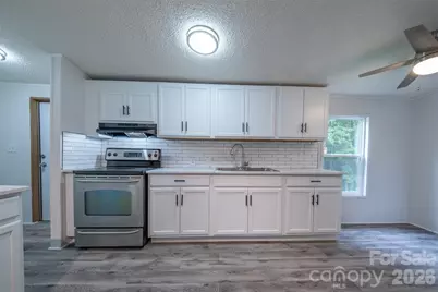 117 Apricot Lane #193-194, Statesville, NC 28677 - Photo 4