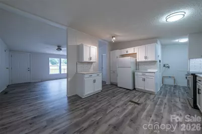 117 Apricot Lane #193-194, Statesville, NC 28677 - Photo 8